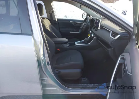 2024 Toyota Rav4 Hybrid Le z USA, uszkodzony, nr VIN 2T3LWRFVXRW189431